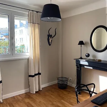 Maison Particuliere Holiday home *